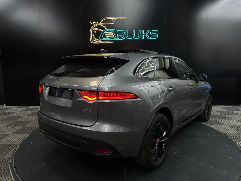 JAGUAR F-PACE CHEQUERED FLAG 2.0D 180 CV BVA