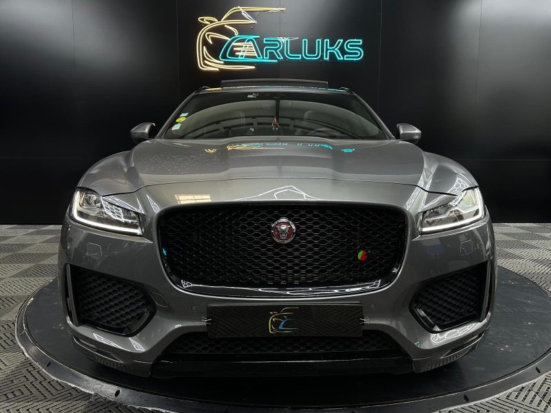 JAGUAR F-PACE CHEQUERED FLAG 2.0D 180 CV BVA