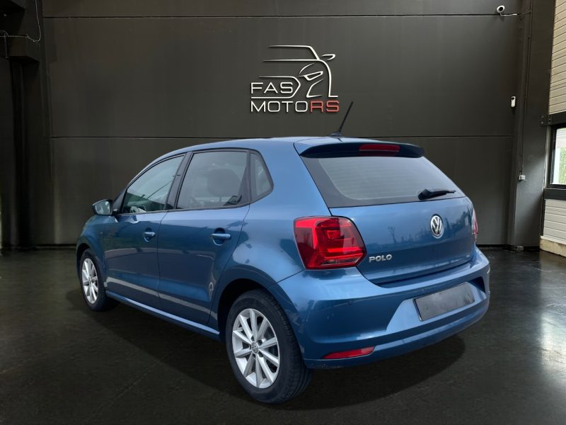 VOLKSWAGEN POLO LOUNGE 2015