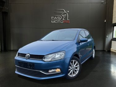 VOLKSWAGEN POLO LOUNGE 2015