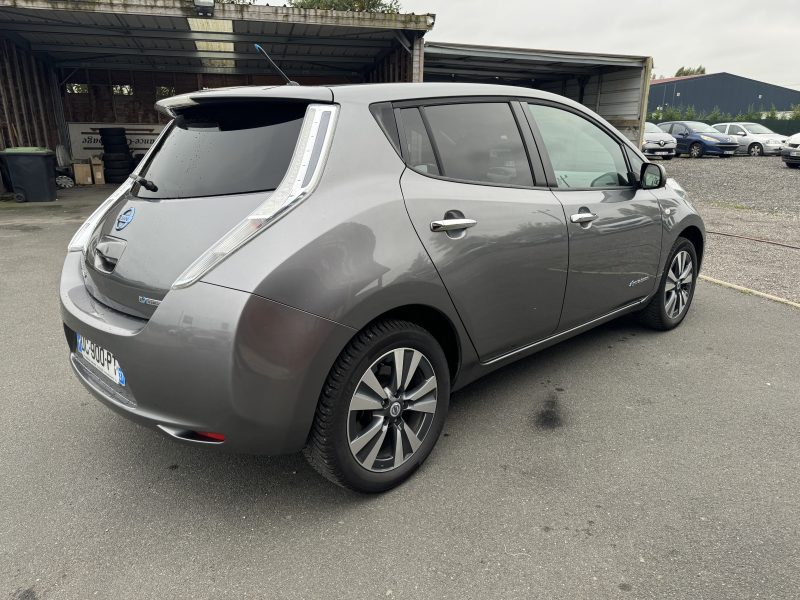 NISSAN LEAF phase2  109cv Electrique 24kWh *TEKNA* / Boîte Auto