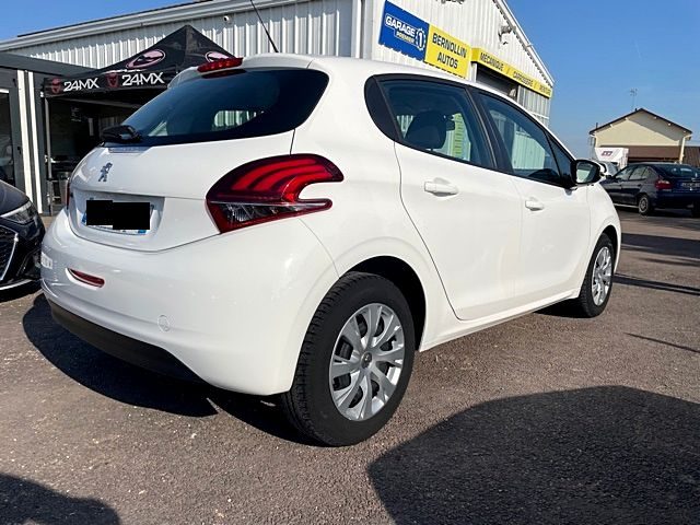 PEUGEOT 208 I 2016