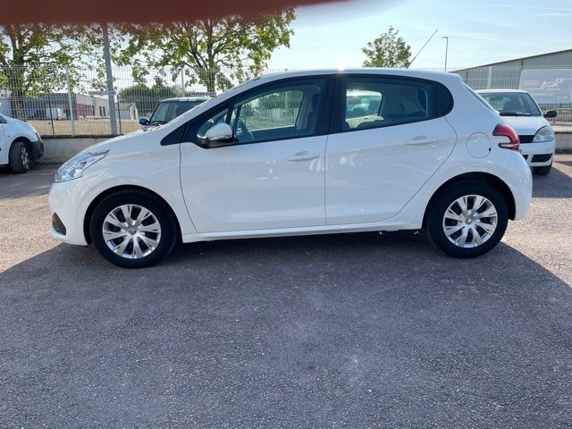 PEUGEOT 208 I 2016