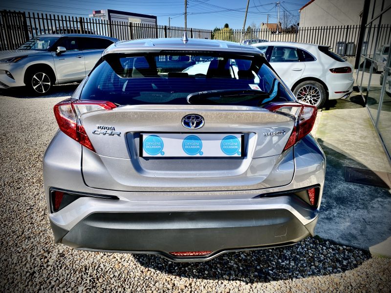 TOYOTA C-hr Dynamic 122h 04/2019