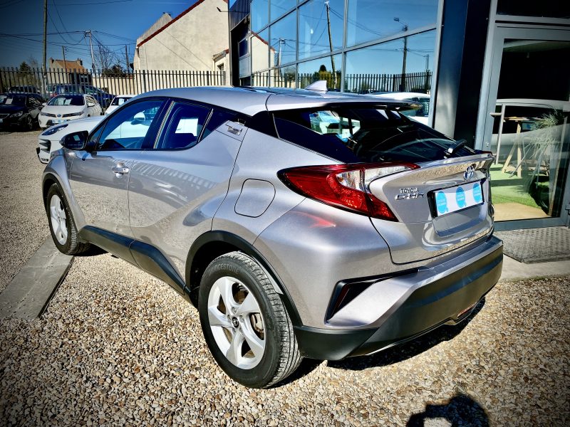 TOYOTA C-hr Dynamic 122h 04/2019