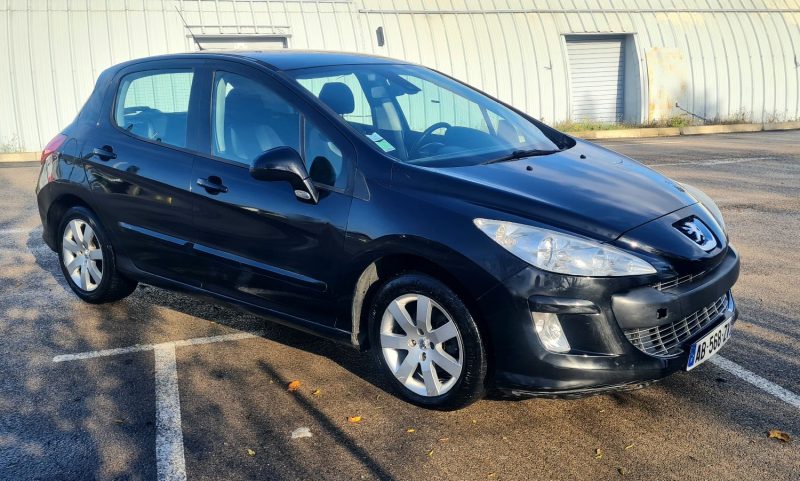 PEUGEOT 308 2009