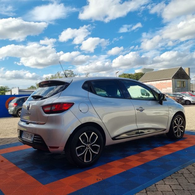 RENAULT CLIO 2018