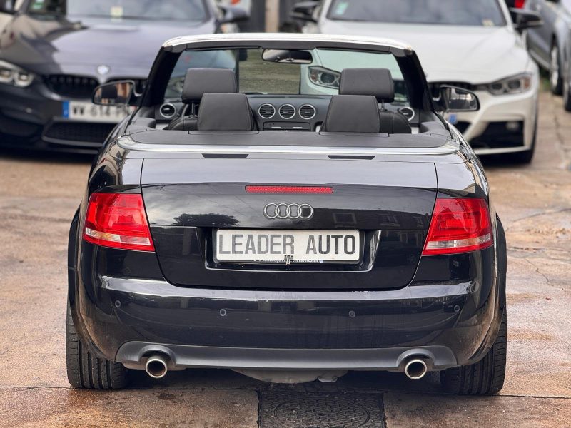 AUDI A4 CABRIOLET 1.8  TURBO 