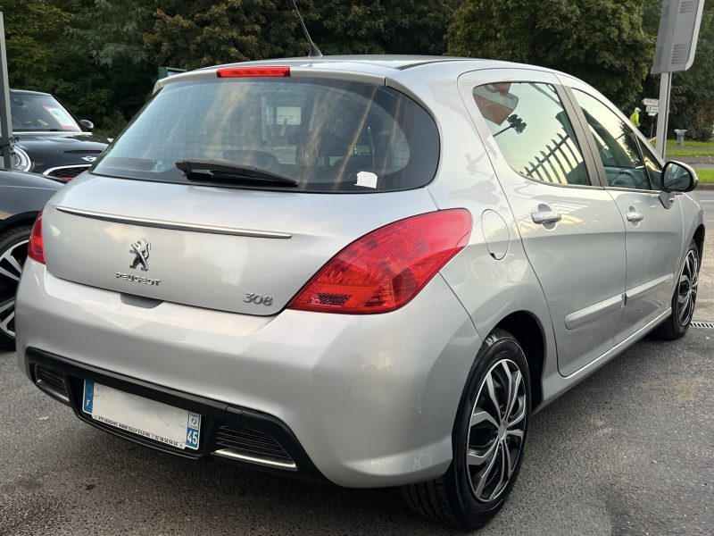 PEUGEOT 308 PHASE 2 II 1.6 HDI 92 Cv 1ERE MAIN / 49 900 Kms BLUETOOTH REGULATEUR - GARANTIE 1 AN