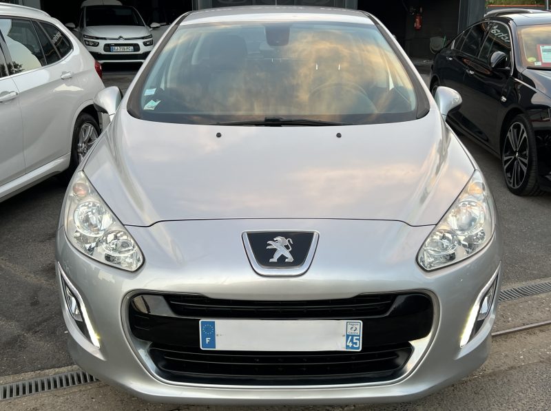 PEUGEOT 308 PHASE 2 II 1.6 HDI 92 Cv 1ERE MAIN / 49 900 Kms BLUETOOTH REGULATEUR - GARANTIE 1 AN