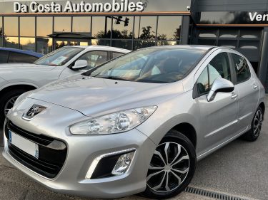 PEUGEOT 308 PHASE 2 II 1.6 HDI 92 Cv 1ERE MAIN / 49 900 Kms BLUETOOTH REGULATEUR - GARANTIE 1 AN