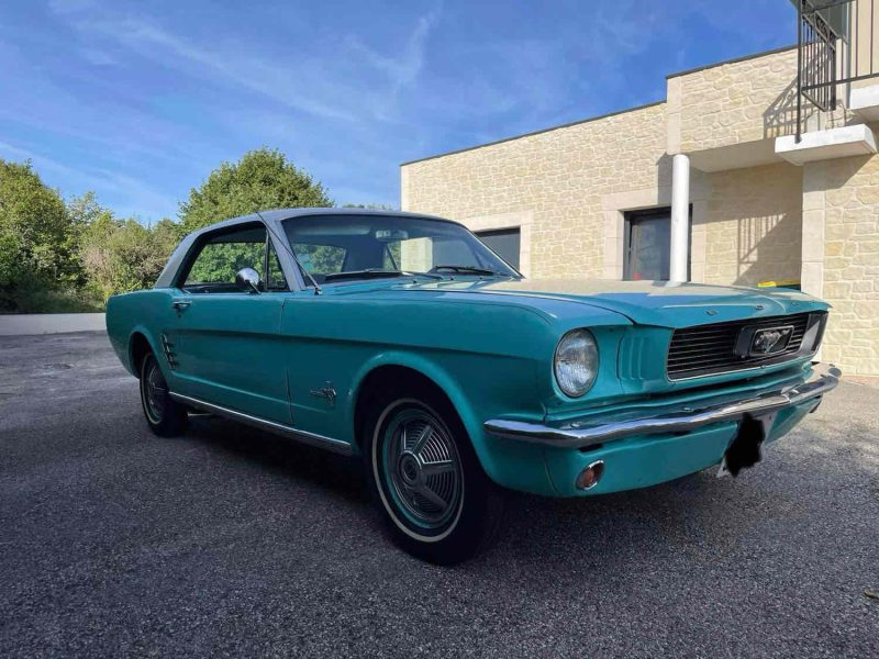 FORD MUSTANG 1966 6 CYLINDRE BOITE MECANIQUE 