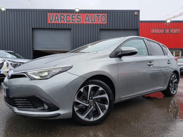 TOYOTA AURIS 2015