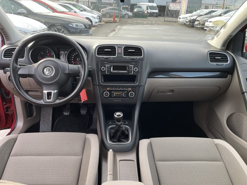 VOLKSWAGEN GOLF 2011