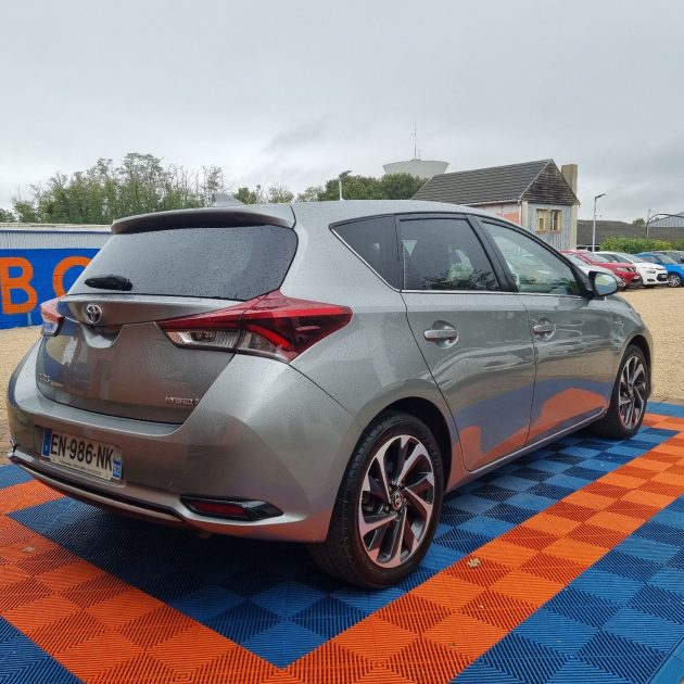 TOYOTA AURIS 2017