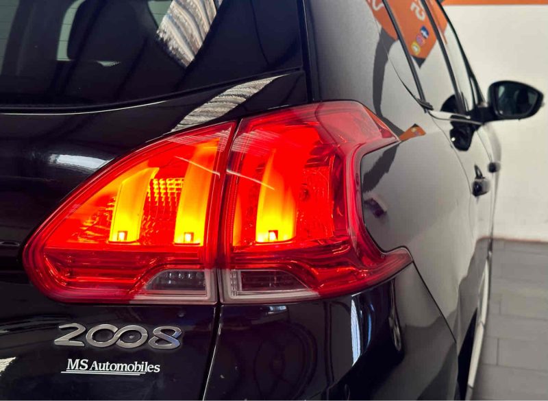 PEUGEOT 2008 2013