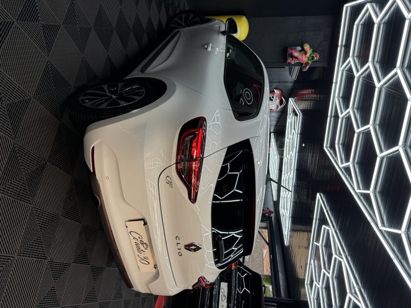 RENAULT CLIO 2019