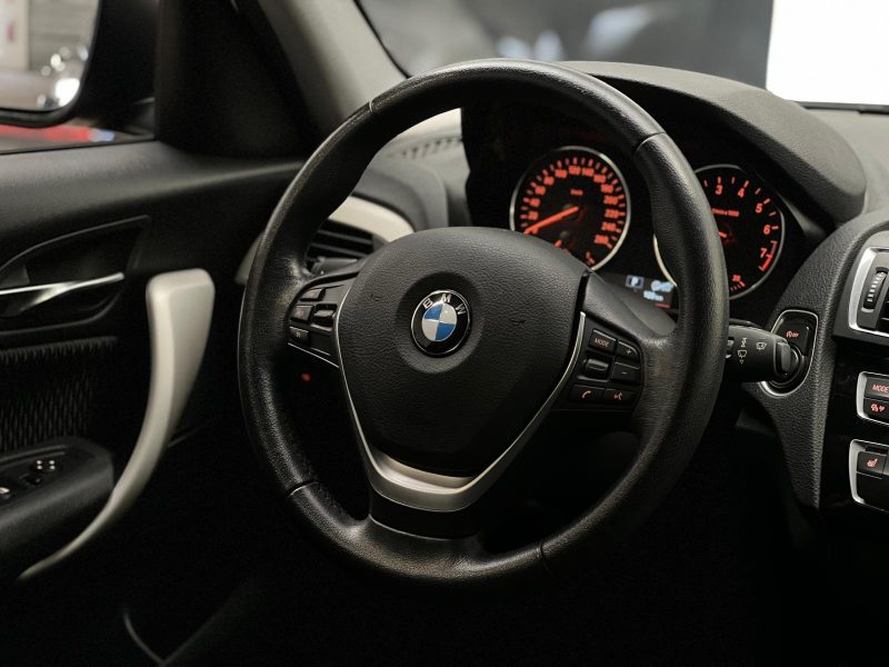 BMW SÉRIE 1 118i F20 136CH SPORT BVA8