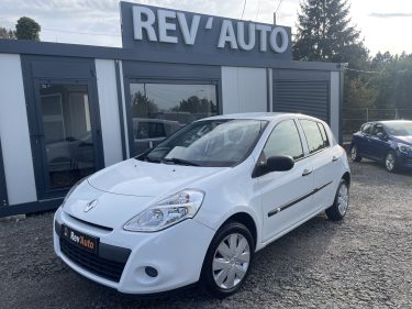 Renault Clio III 1.2l 16V 65ch Access 5 portes / Suivi Renault / Crit'Air 2 / 99.000 km 2011