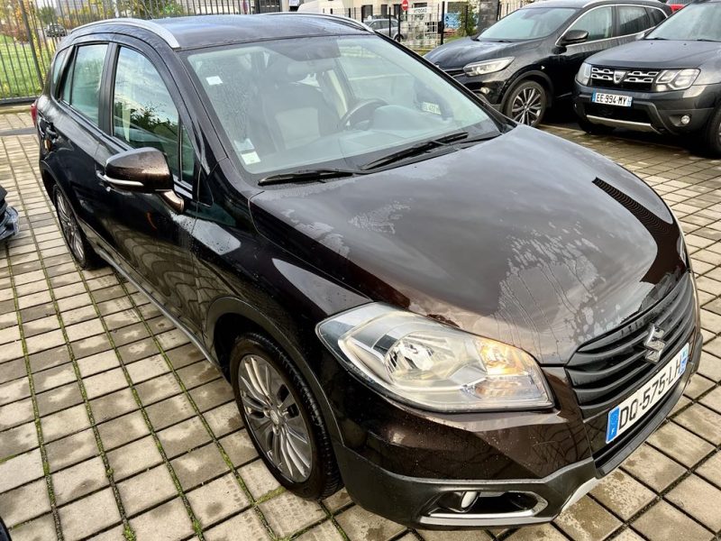 SUZUKI SX4 S-CROSS 1.6 120CV PRIVILÈGE