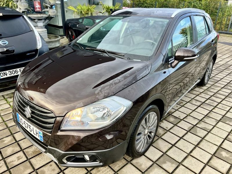 SUZUKI SX4 S-CROSS 1.6 120CV PRIVILÈGE