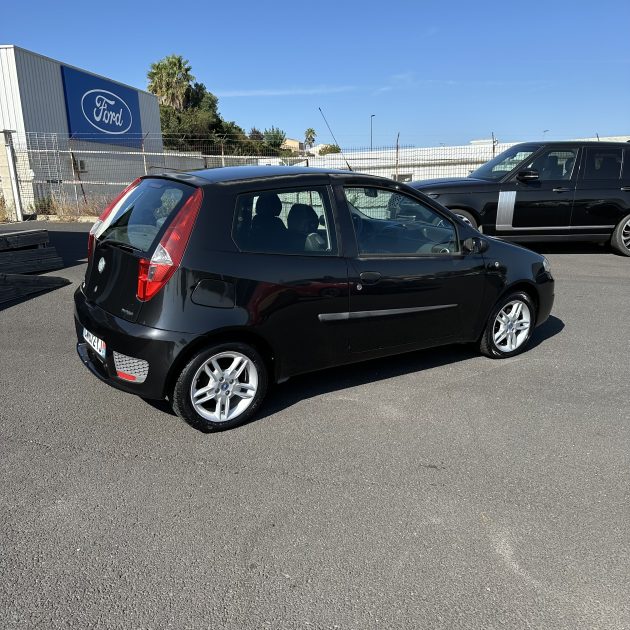 FIAT PUNTO 1.3 JTD 16V 70ch 90000KM