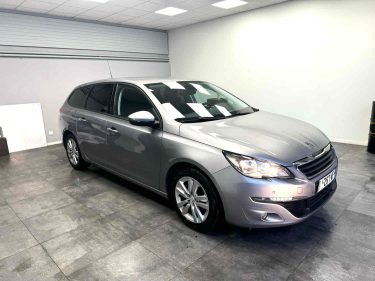 PEUGEOT 308 2015