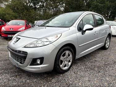 PEUGEOT 207 2012