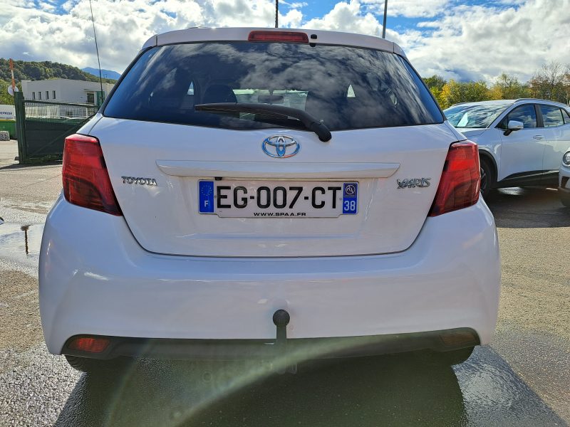 TOYOTA YARIS 2016