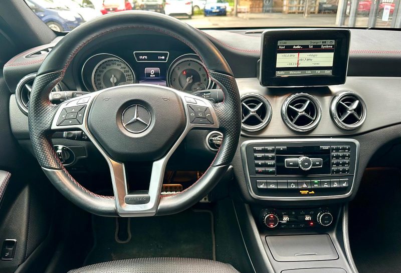 MERCEDES-BENZ CLASSE GLA 2014