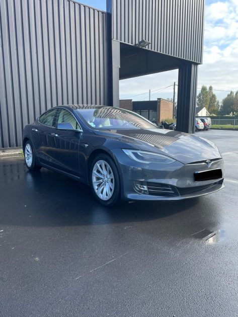 TESLA MODEL S 2018