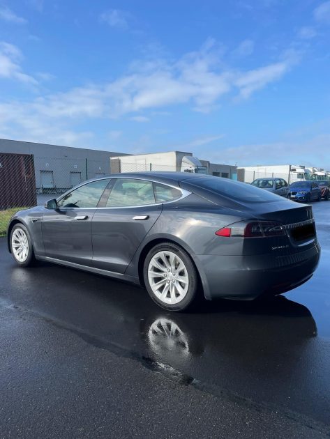 TESLA MODEL S 2018