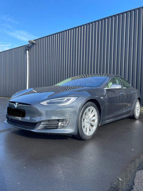 TESLA MODEL S 2018