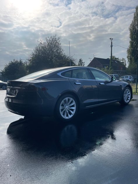 TESLA MODEL S 2018