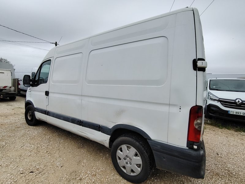 RENAULT MASTER II Fourgon 2005