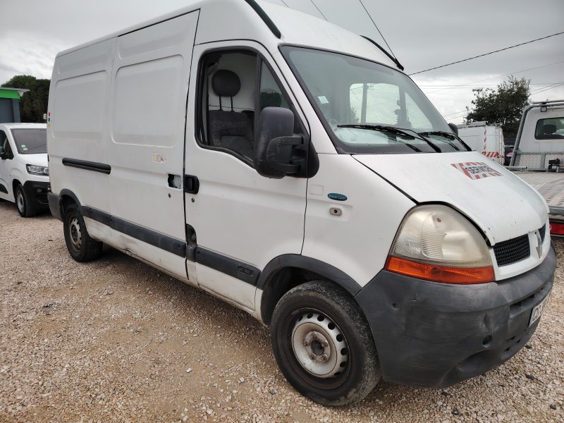 RENAULT MASTER II Fourgon 2005