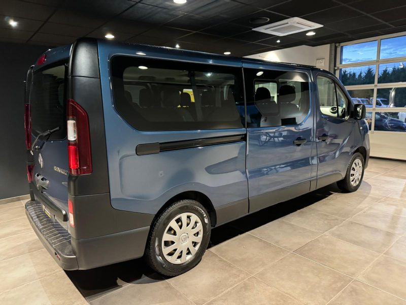 RENAULT TRAFIC  2017