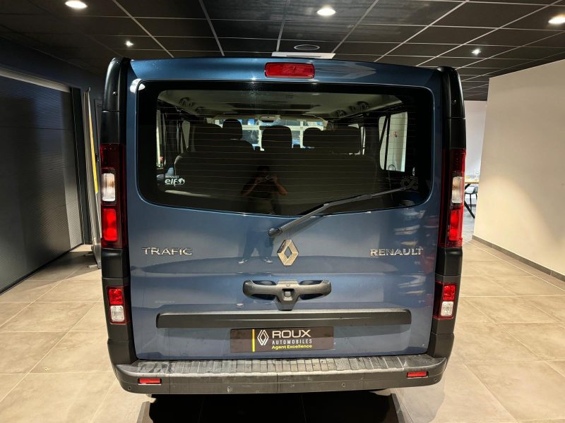 RENAULT TRAFIC  2017