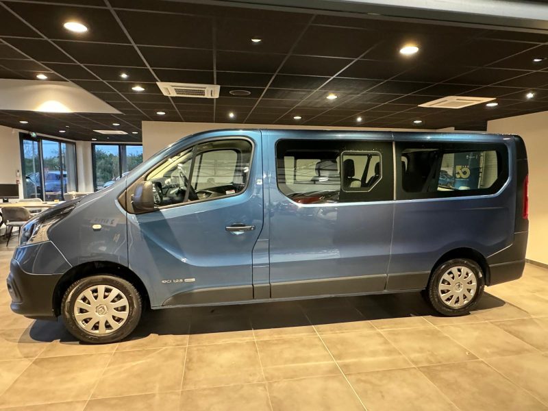 RENAULT TRAFIC  2017