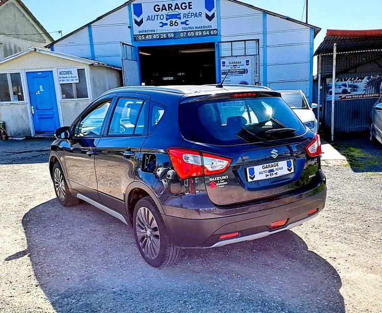 SUZUKI SX4 S-CROSS 2015