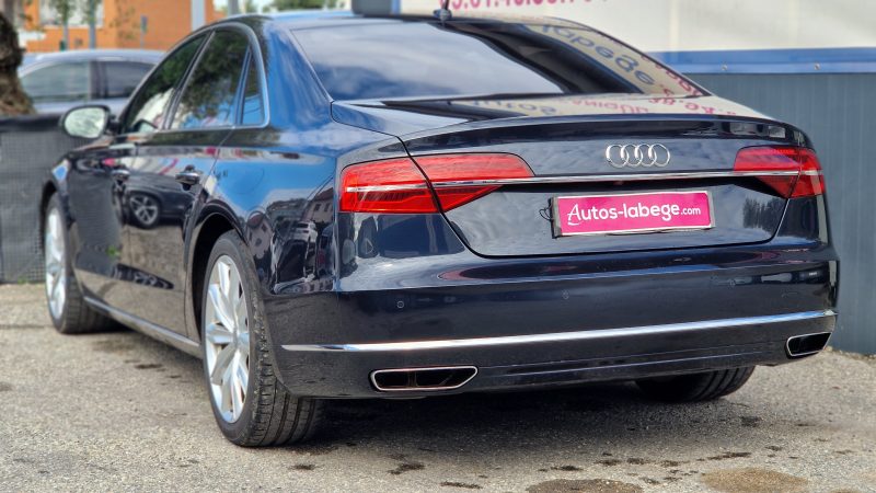 AUDI A8 2016