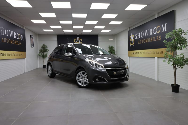 PEUGEOT 208 2018