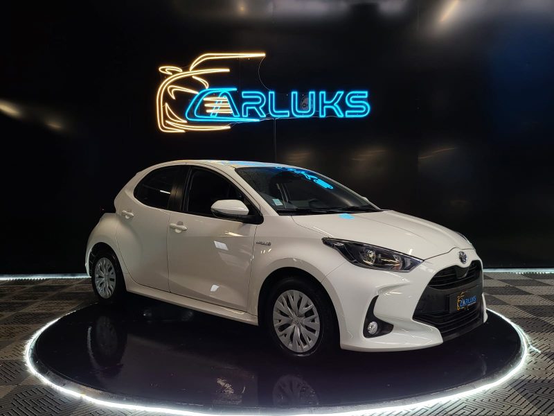 TOYOTA YARIS 116ch FRANCE BUSINESS / APPLE CARPLAY / CAMERA / KEYLESS