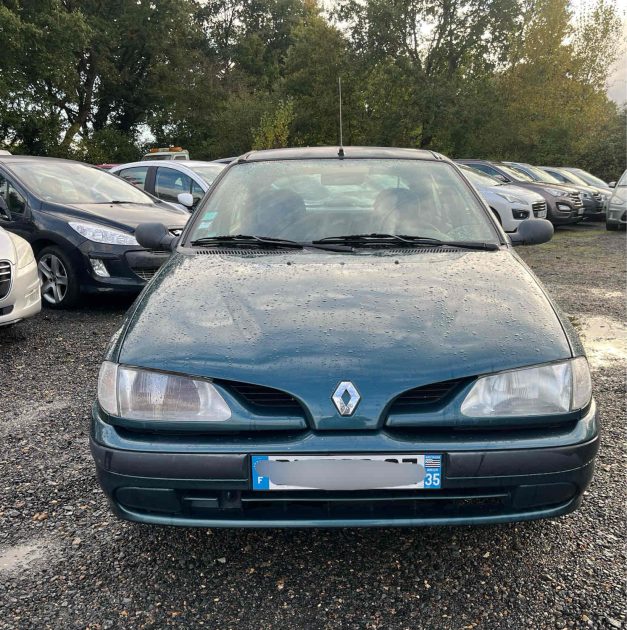 RENAULT MEGANE I 1996