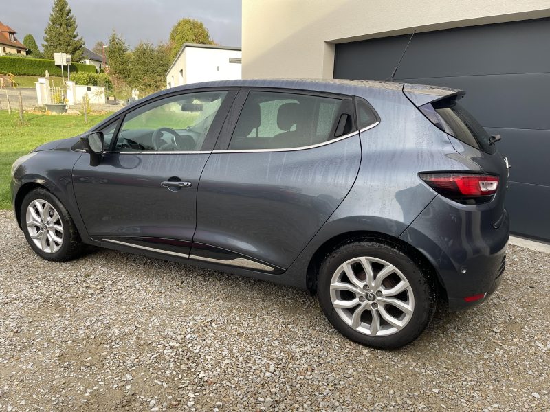 RENAULT CLIO 2016