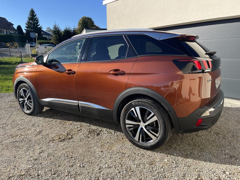 PEUGEOT 3008 2020