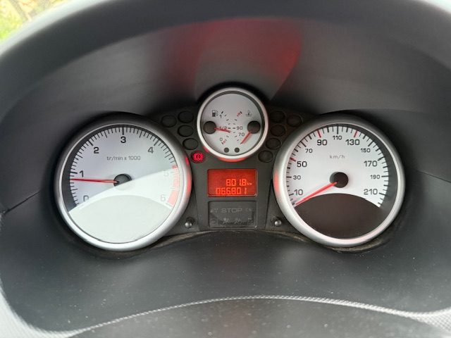 Peugeot 206+ 1.4 HDi Basis 2011 - 66801 KM