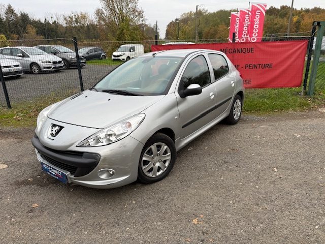 Peugeot 206+ 1.4 HDi Basis 2011 - 66801 KM