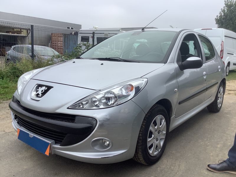 Peugeot 206+ 1.4 HDi Basis 2011 - 66800 KM