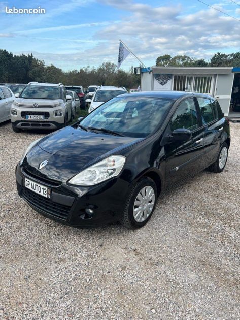 RENAULT CLIO III 2011